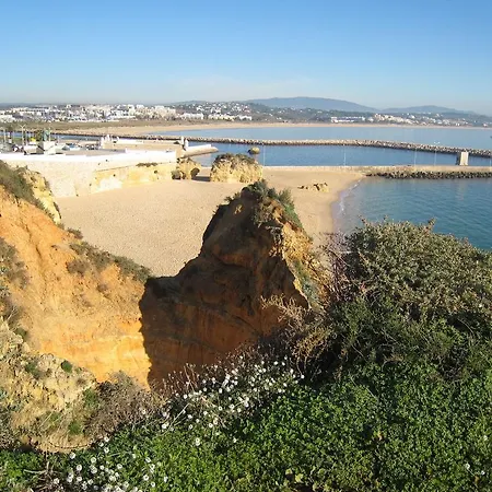At Portimao With Fenced Garden Hotel